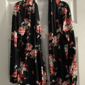 Rose patterned kimono cardigan